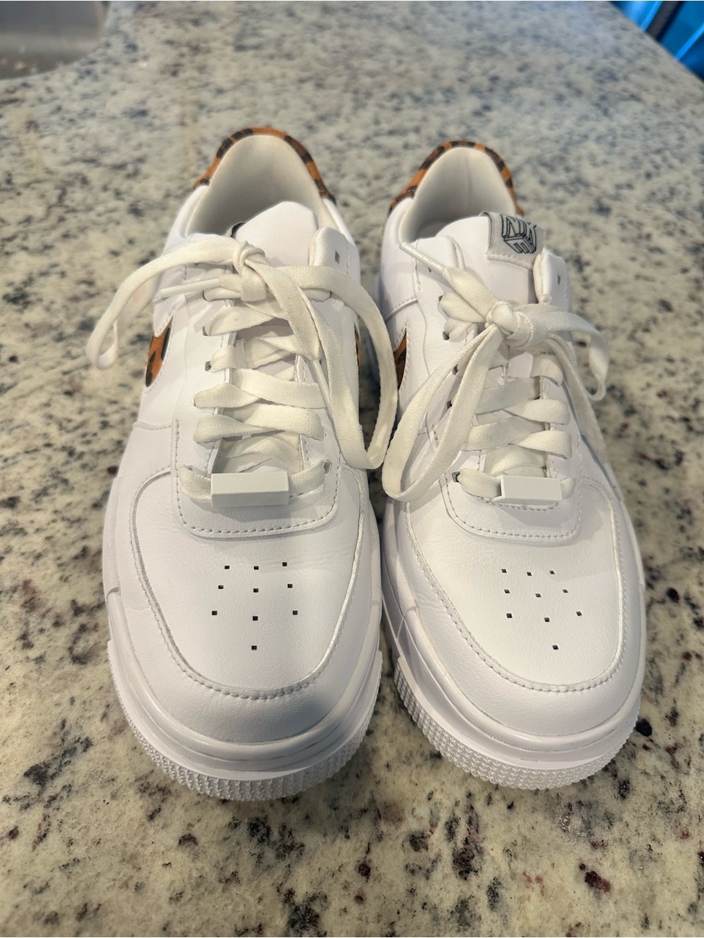 Nike Air Force 1 Pixel – Leopard Print – Women’s Size 7 - Picture 2 of 6